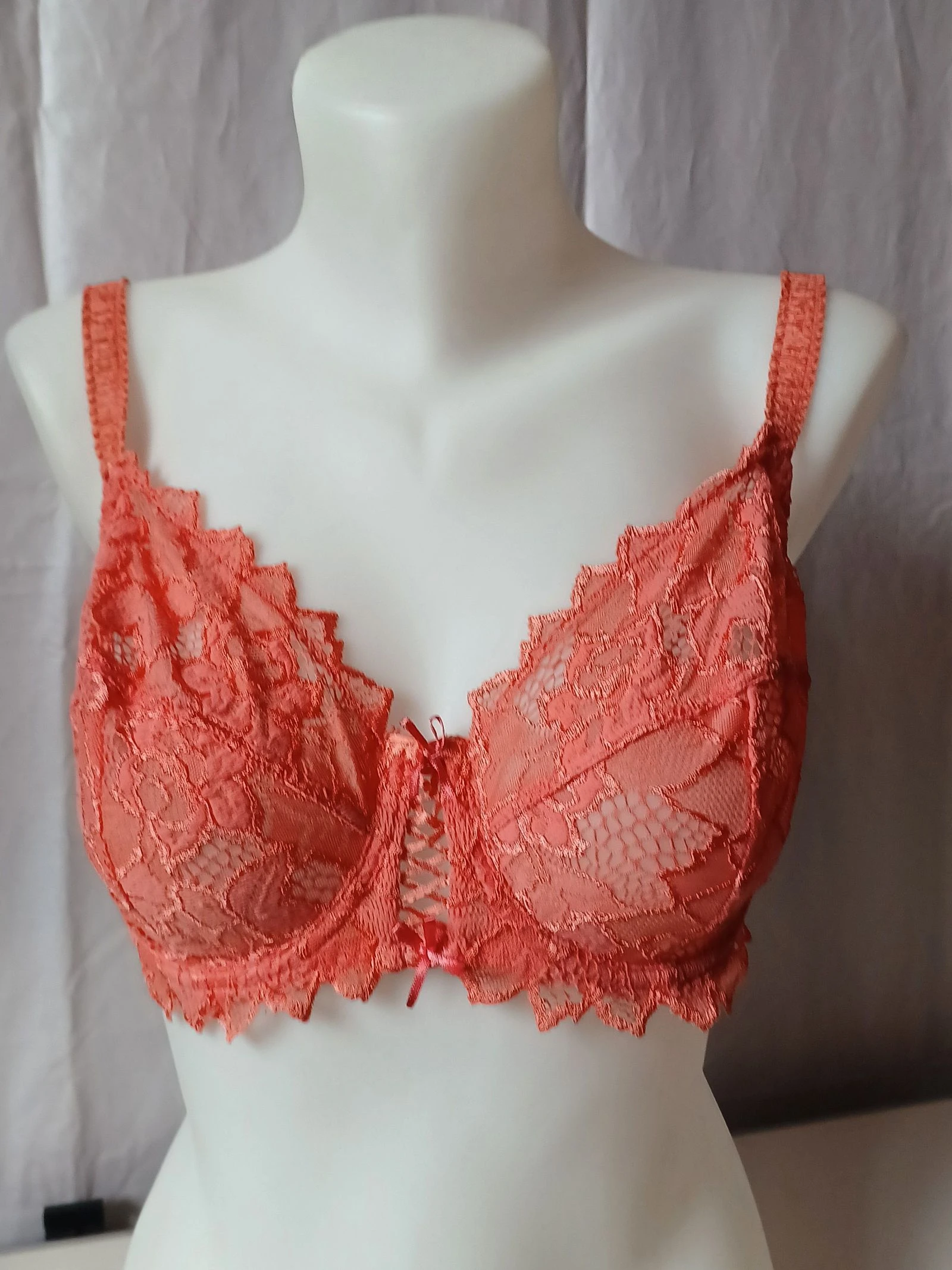Soutien-gorge sans complexe 90E 